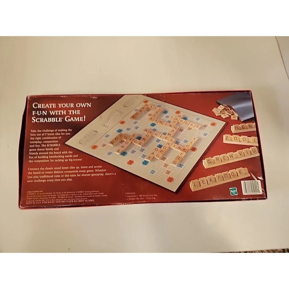 2001 HASBRO SCRABBLE BOARD GAME - Complete